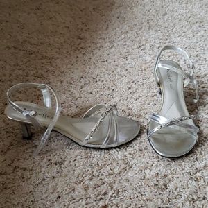 Coloriffics Silver Heels